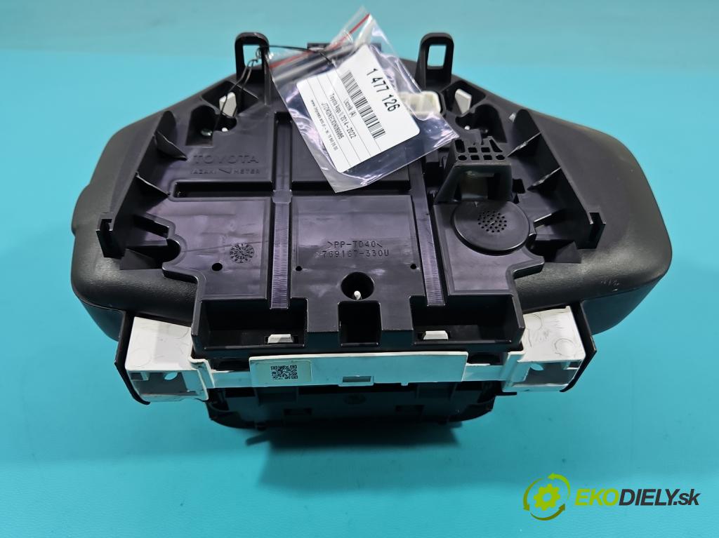 Toyota Aygo II 2014-2022 1.0 vvti 69KM manual 51 kW 998 cm3 5- prístrojovka/ budíky 769167-330U (Prístrojová doska)