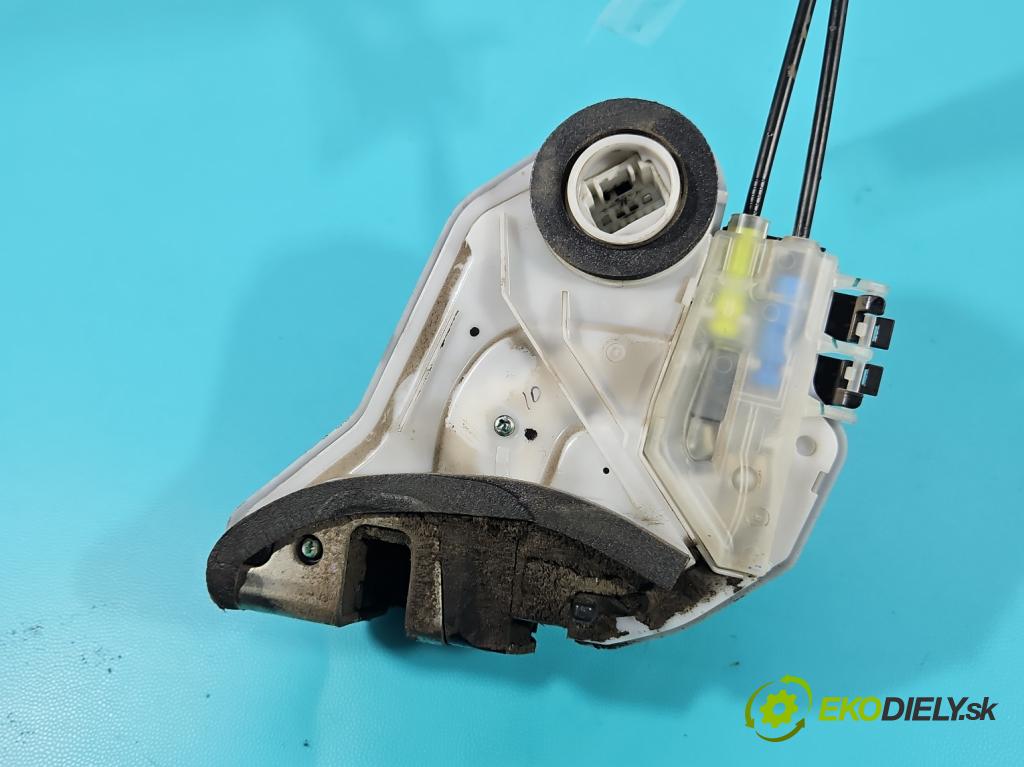 Toyota Aygo II 2014-2022 1.0 vvti 69KM manual 51 kW 998 cm3 5- zámek zadní levý