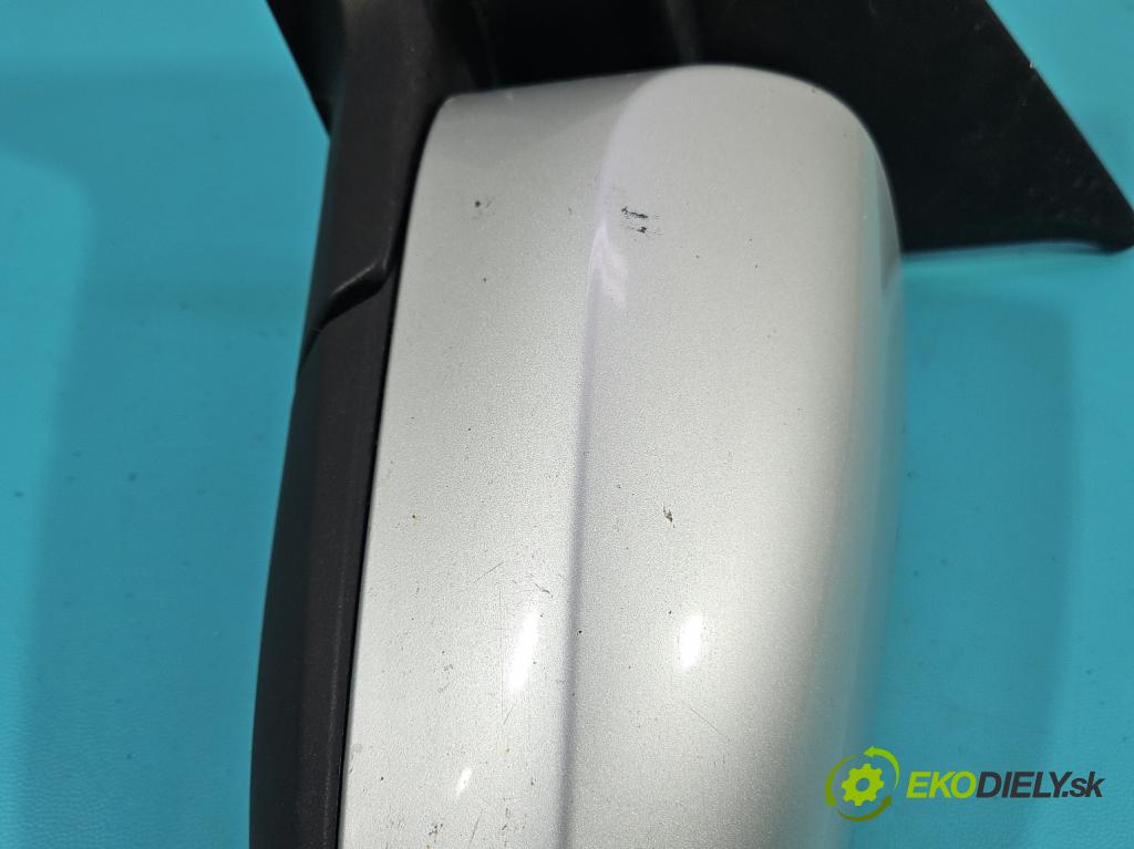 Toyota Aygo II 2014-2022 1.0 vvti 69KM manual 51 kW 998 cm3 5- zpětné zrcátko levé  (Klika dveří ostatní)