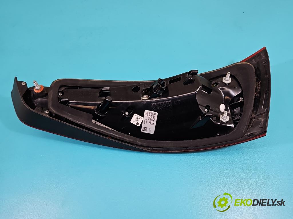 Audi Q3 2011-2018 2.0 tdi 177 HP automatic 130 kW 1968 cm3 5- svetlo / reflektor zadné ľavé 8U0945093A (Kľučka dverí ostatné)