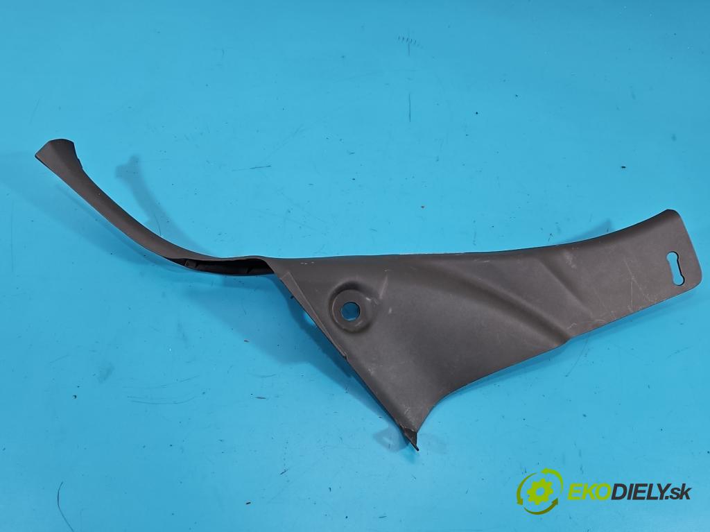 Toyota Aygo II 2014-2022 1.0 vvti 69KM manual 51 kW 998 cm3 5- kryt plast 62551-0H020