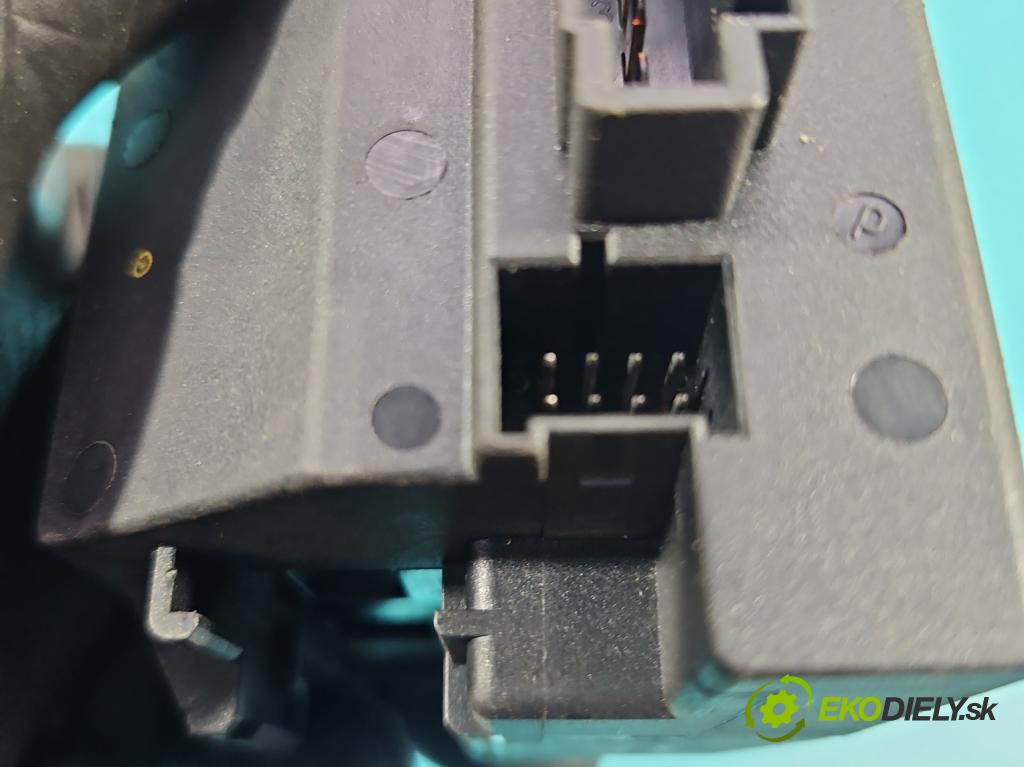 Mercedes C W203 2000-2007 1.8 kompressor 163 HP automatic 120 kW 1796 cm3 5- Spínačka 2095450508 (Spínacia skrinka)