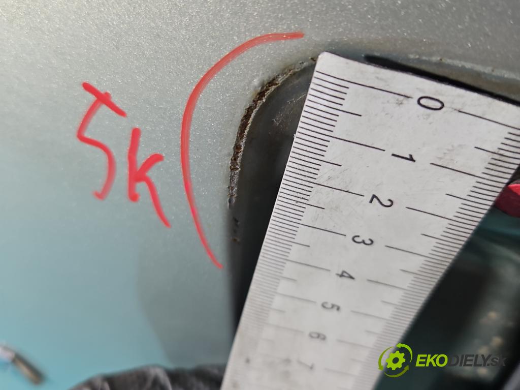 Toyota Avensis II T25 2003-2008 1.8 16V 129 hp manual 95 kW 1794 cm3 5- zadní kufrové dveře  (Zadní kapota (kufr))