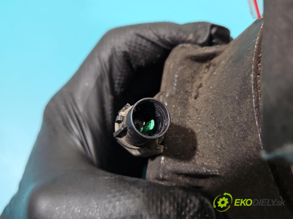 Ssangyong Rexton I 2001-2017 2.7 XDI 165 HP automatic 121 kW 2696 cm3 5- Kompresor: klimatizácie 714956 (Kompresor klimatizácie)