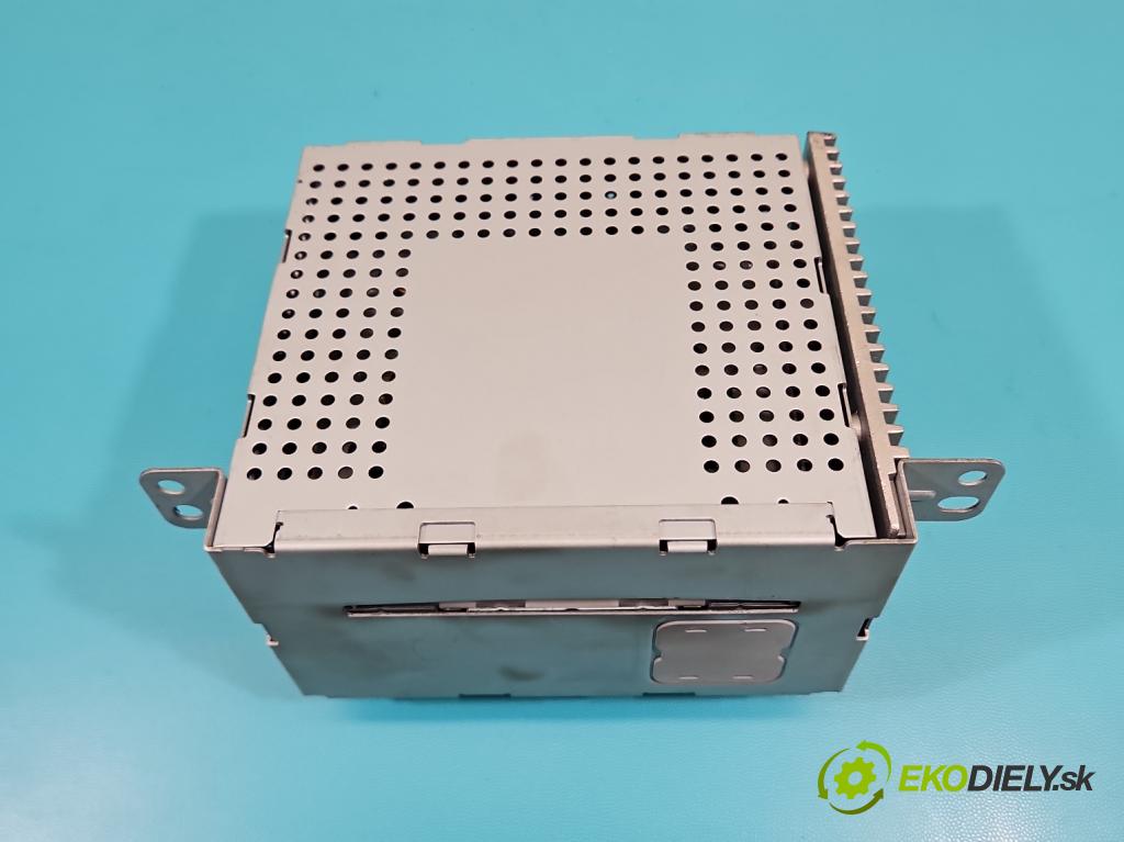 Opel Astra IV 2009-2015 1.4 T 140 HP manual 103 kW 1364 cm3 5- Radio originál 39019097