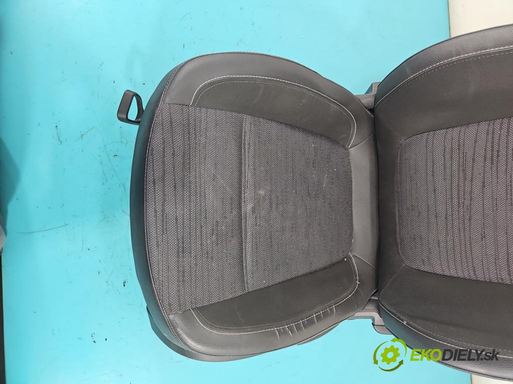 Opel Astra IV 2009-2015 1.4 T 140 HP manual 103 kW 1364 cm3 5- Sedačka ľavý  (Sedadlo)