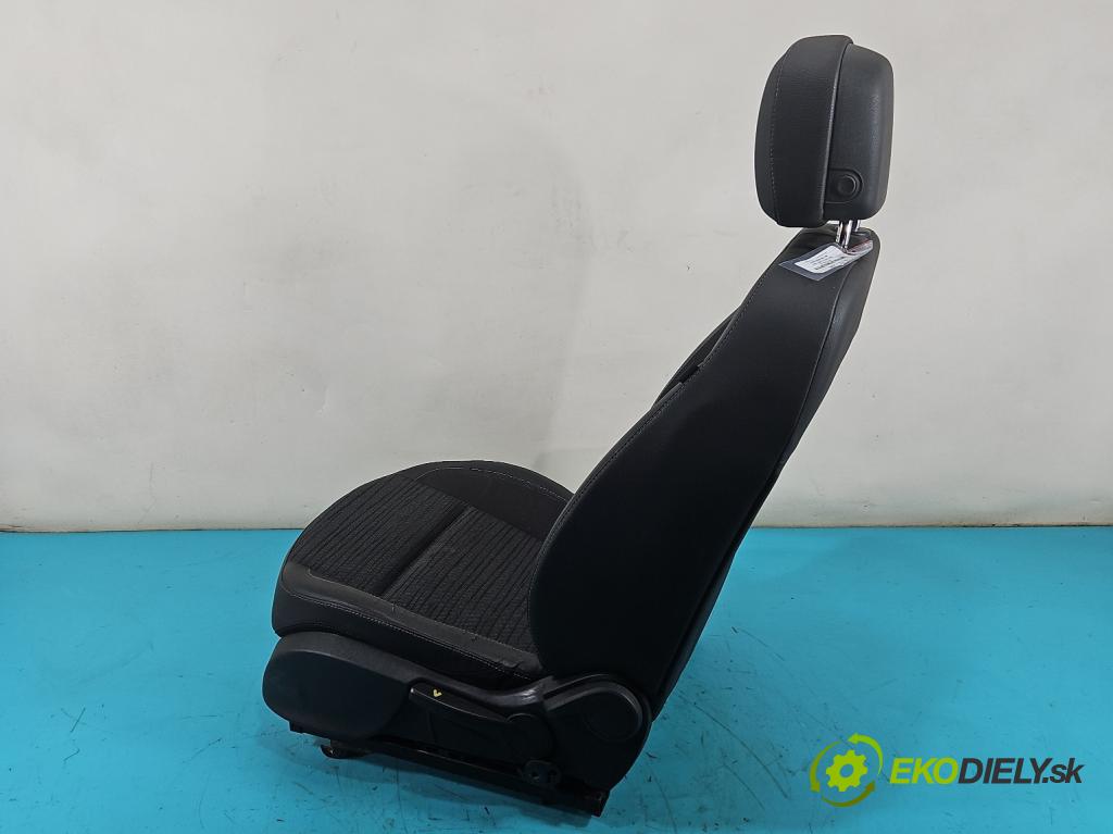 Opel Astra IV 2009-2015 1.4 T 140 HP manual 103 kW 1364 cm3 5- Sedačka ľavý  (Sedadlo)