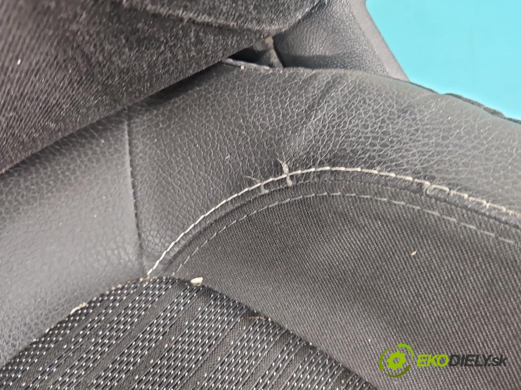 Opel Astra IV 2009-2015 1.4 T 140 HP manual 103 kW 1364 cm3 5- Sedačka ľavý  (Sedadlo)