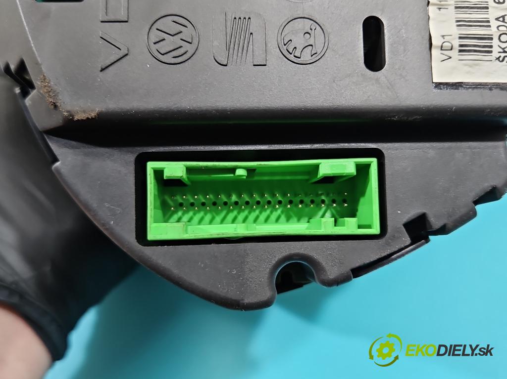 Skoda Fabia I 1999-2007 1.4d 80 HP manual 59 kW 1422 cm3 5- prístrojovka/ budíky 6Y0920883E (Prístrojová doska)