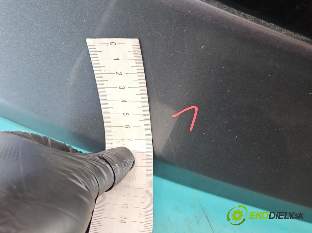 Volvo V40 II 2012-2019 2.0 D3 150 hp automatic 110 kW 1984 cm3 5- zadní kufrové dveře  (Zadní kapota (kufr))