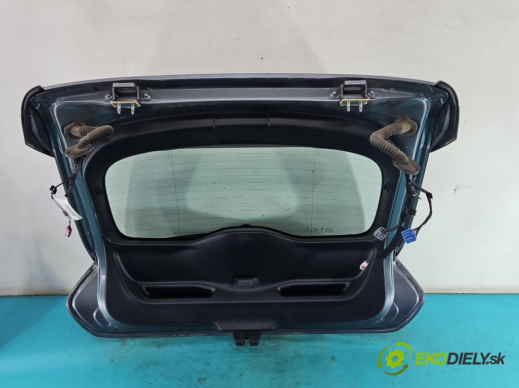 Volvo V40 II 2012-2019 2.0 D3 150 hp automatic 110 kW 1984 cm3 5- zadní kufrové dveře  (Zadní kapota (kufr))