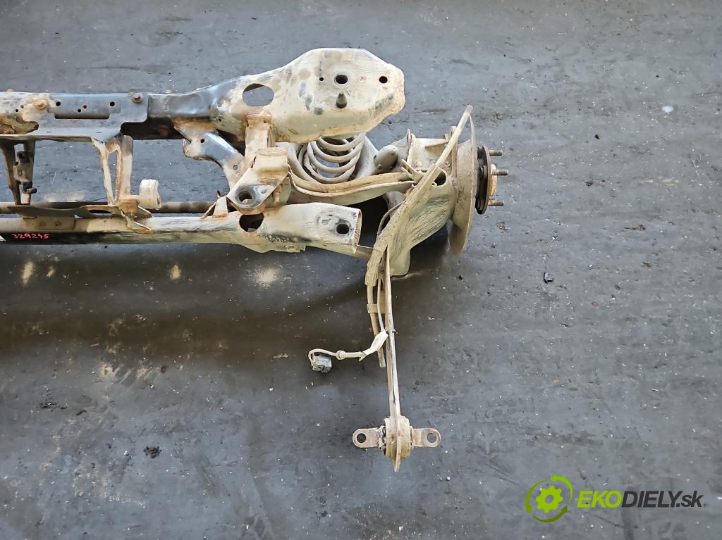 Volvo V40 II 2012-2019 2.0 D3 150 HP automatic 110 kW 1984 cm3 5- zadna výstuha 31406223 (Výstuha zadná)