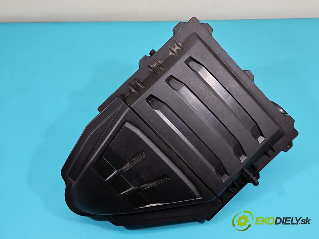 Skoda Fabia III 2014- 2021 1.0 TSI 95 HP manual 70 kW 999 cm3 5- obal filtra vzduchu 04C129601N (Obal vzduchového filtra)