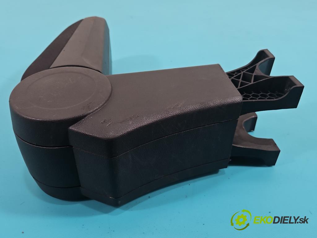 Skoda Fabia III 2014- 2021 1.0 TSI 95 HP manual 70 kW 999 cm3 5- operadlo  (Lakťová opierka)