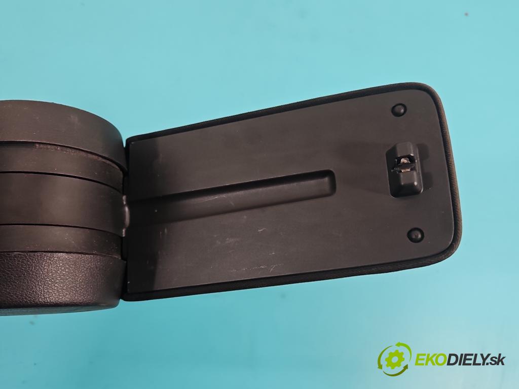 Skoda Fabia III 2014- 2021 1.0 TSI 95 HP manual 70 kW 999 cm3 5- operadlo  (Lakťová opierka)