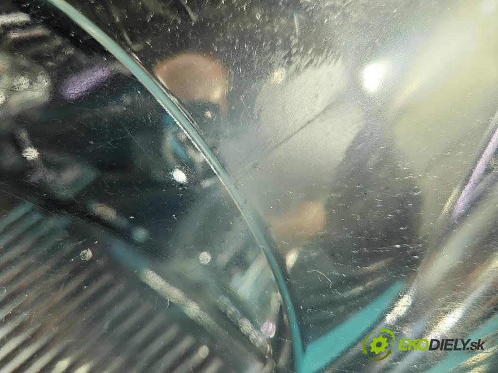 Mitsubishi Lancer VII 2001-2013 2.0 16V 135 hp manual 99 kW 1997 cm3 5- světlo levý  (Klika dveří ostatní)