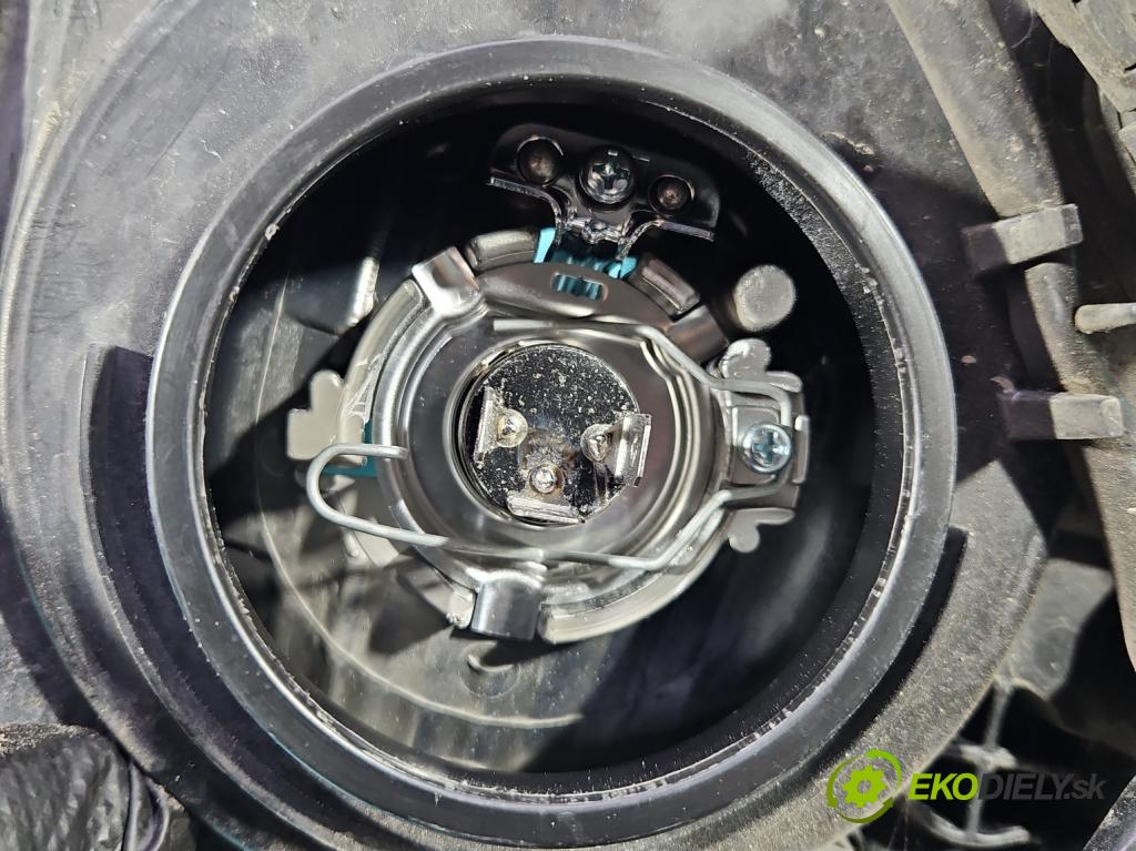 Mitsubishi Lancer VII 2001-2013 2.0 16V 135 hp manual 99 kW 1997 cm3 5- světlo levý  (Klika dveří ostatní)