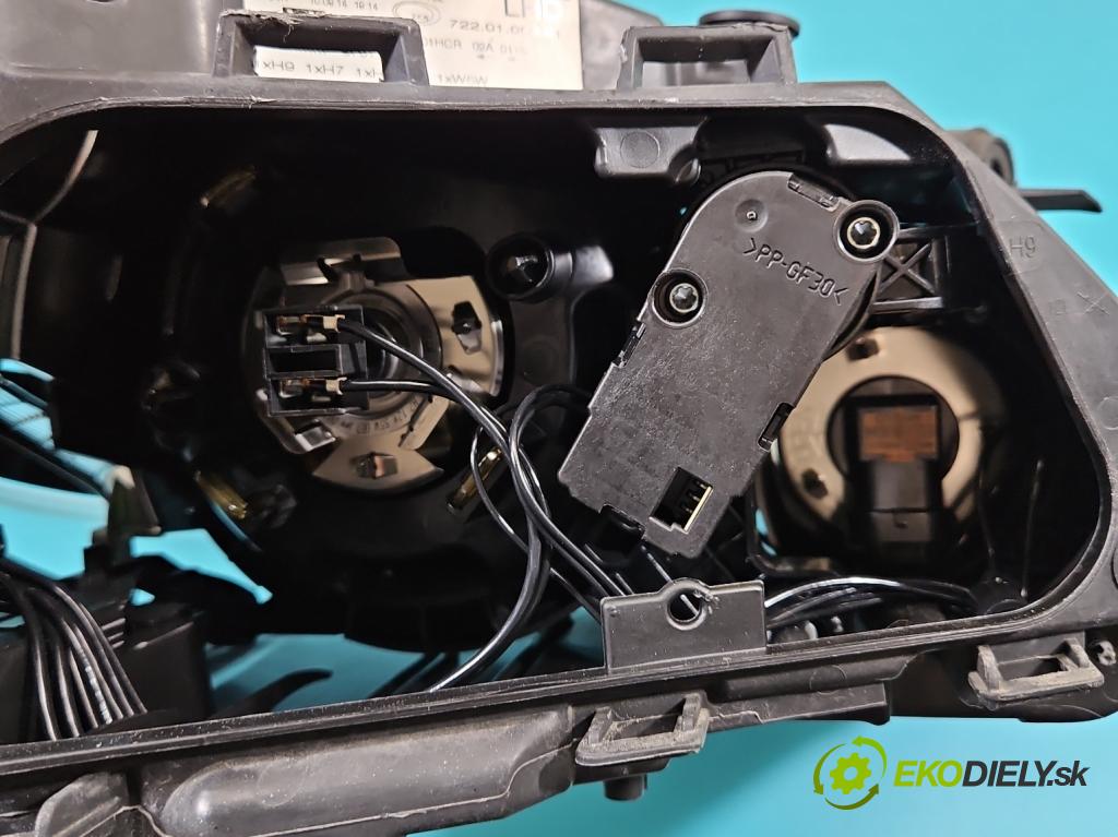 Volvo V40 II 2012-2019 2.0 D3 150 hp automatic 110 kW 1984 cm3 5- světlo levý 31420003 (Klika dveří ostatní)