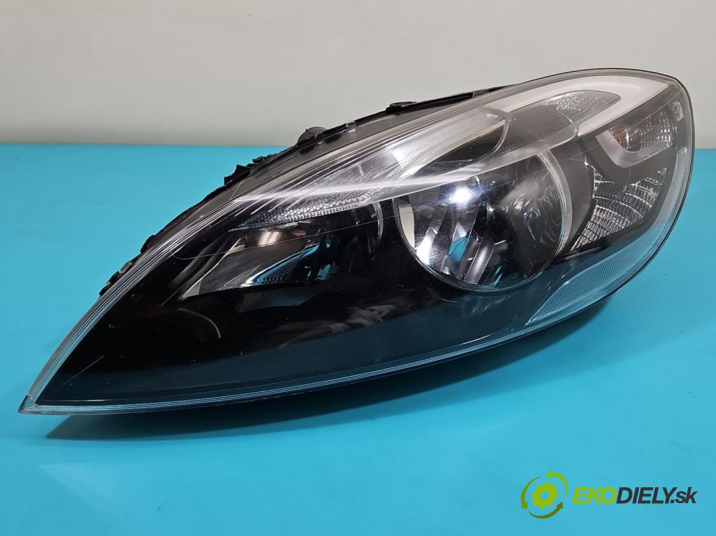 Volvo V40 II 2012-2019 2.0 D3 150 HP automatic 110 kW 1984 cm3 5- Reflektor: ľavý 31420003 (Kľučka dverí ostatné)