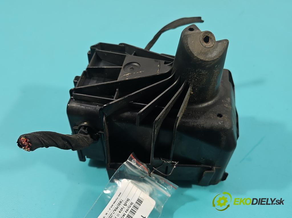 Skoda Fabia III 2014- 2021 1.0 TSI 95 hp manual 70 kW 999 cm3 5- skříňka pojistková 6C0907361F (Pojistkové skříňky)