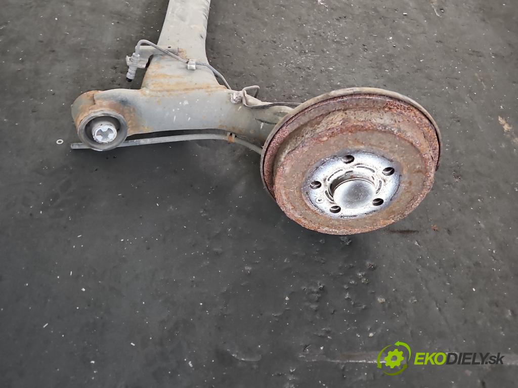 Skoda Fabia III 2014- 2021 1.0 TSI 95 hp manual 70 kW 999 cm3 5- zadní výztuha  (Zadní výztuha)