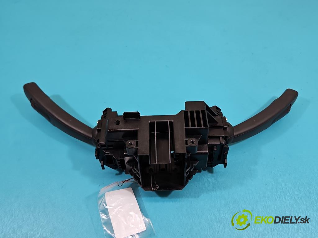 Volvo V40 II 2012-2019 2.0 D3 150 HP automatic 110 kW 1984 cm3 5- prepínač komplex: 31394001 (Prepínacie páčky pod volantom)