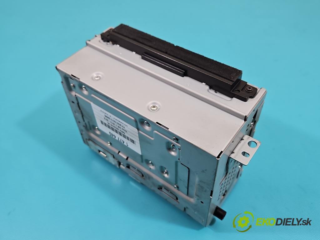 Volvo V40 II 2012-2019 2.0 D3 150 HP automatic 110 kW 1984 cm3 5- Radio originál 31421873AA