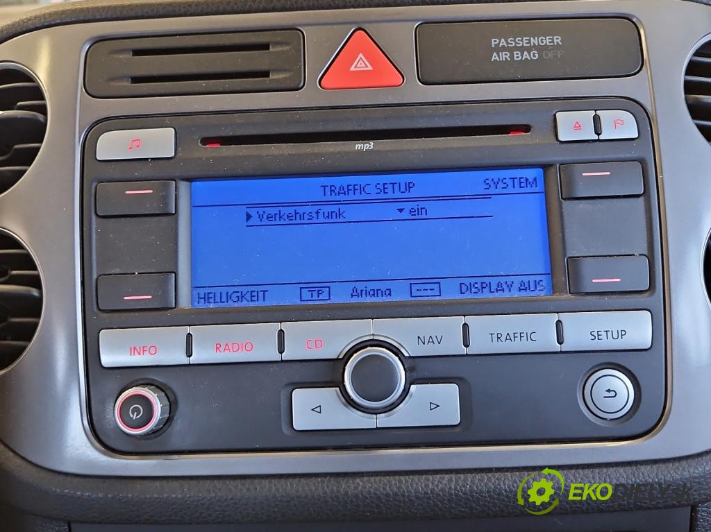 Vw Tiguan I 2007-2016 1.4 TSI 150 HP manual 110 kW 1390 cm3 5- Radio originál 1K0035191D