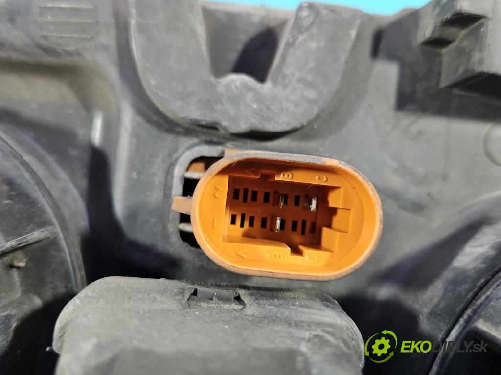 Renault Scenic I 1996-2003 1.9 dci 102 hp manual 75 kW 1870 cm3 5- světlo levý  (Klika dveří ostatní)