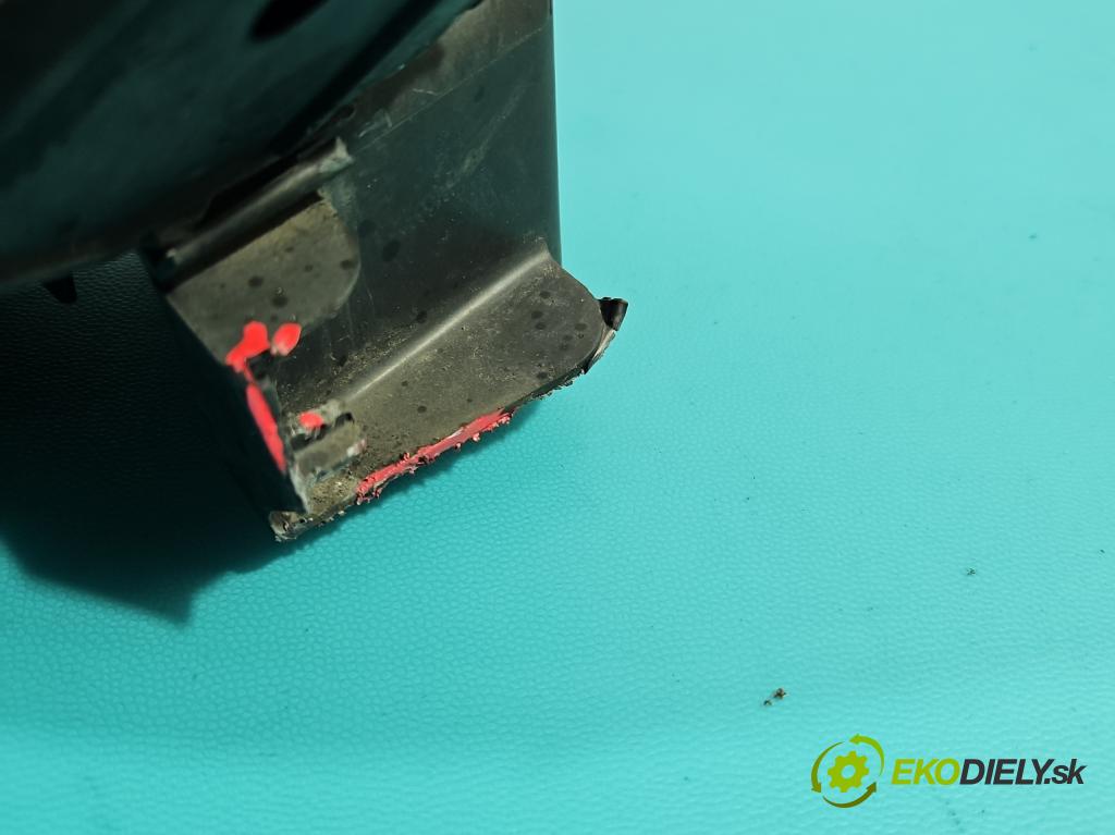 Renault Scenic I 1996-2003 1.9 dci 102 hp manual 75 kW 1870 cm3 5- světlo levý  (Klika dveří ostatní)