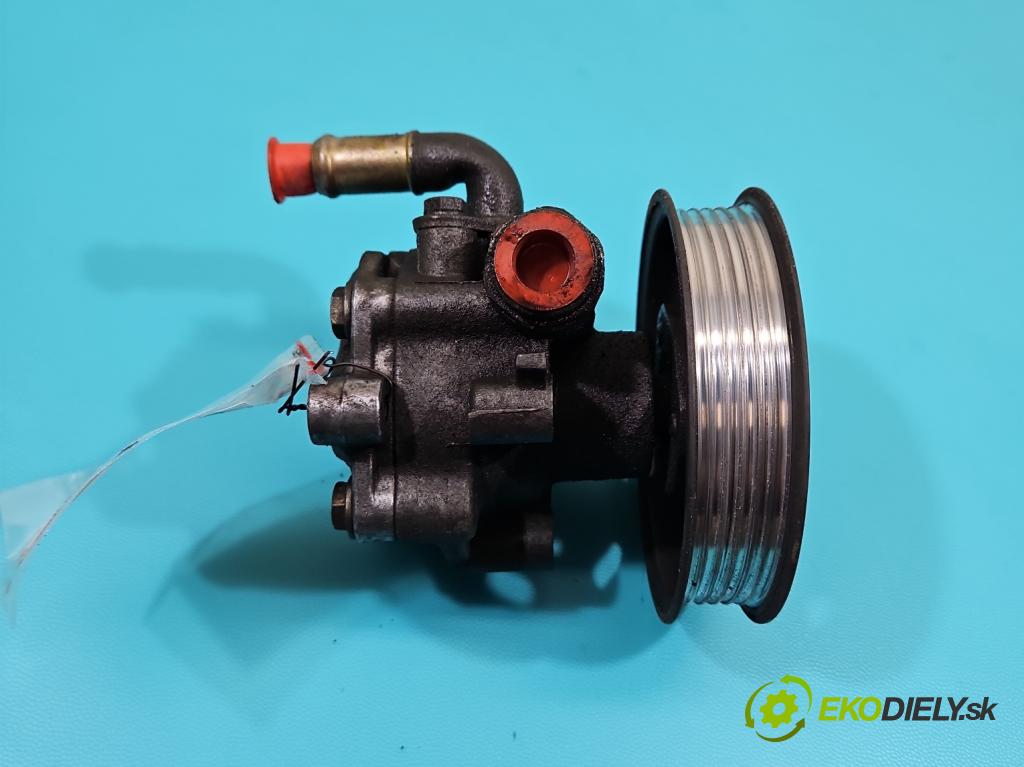 Vw Bora 1.9 tdi 90 HP manual 66 kW 1896 cm3 4- čerpadlo posilovač  (Servočerpadlo)