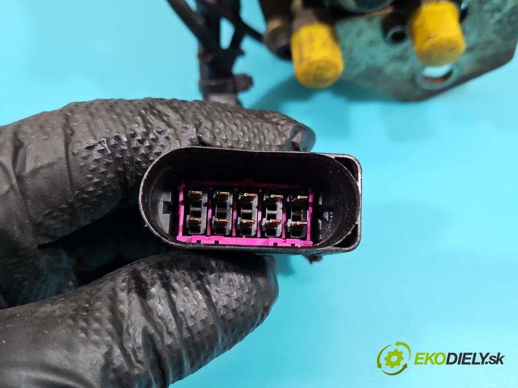 Vw Bora 1.9 tdi 90 HP manual 66 kW 1896 cm3 4- čerpadlo vstrekovacia 0460404977 (Vstrekovacie čerpadlo)