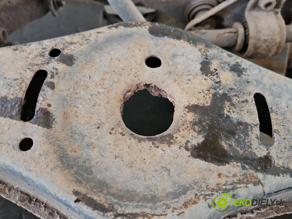 Skoda Superb II 2008-2015 2.0 tdi 140 HP manual 103 kW 1968 cm3 5- zadna výstuha 5N0505235Q (Výstuha zadná)