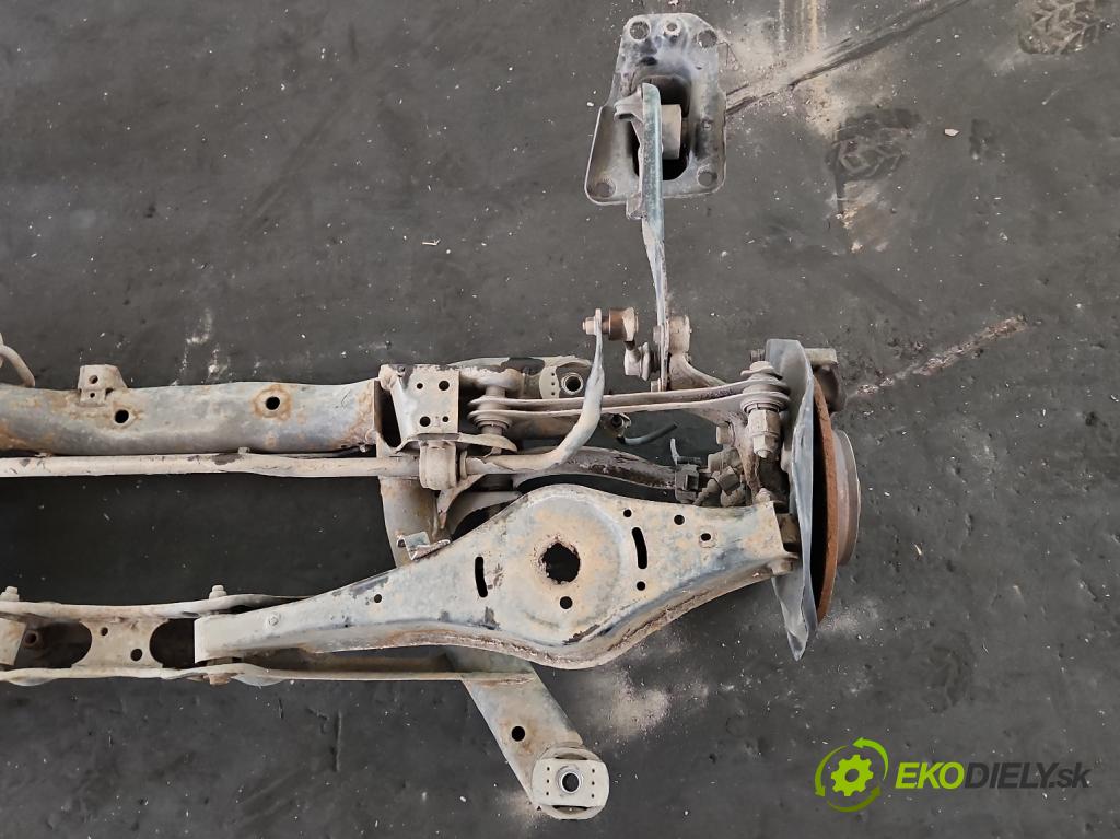 Skoda Superb II 2008-2015 2.0 tdi 140 HP manual 103 kW 1968 cm3 5- zadna výstuha 5N0505235Q (Výstuha zadná)