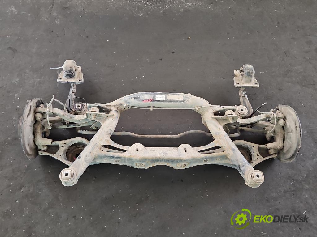 Skoda Superb II 2008-2015 2.0 tdi 140 HP manual 103 kW 1968 cm3 5- zadna výstuha 5N0505235Q (Výstuha zadná)