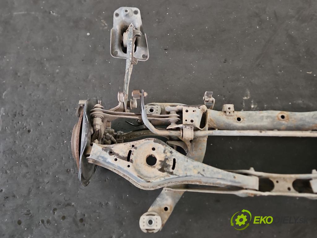 Skoda Superb II 2008-2015 2.0 tdi 140 HP manual 103 kW 1968 cm3 5- zadna výstuha 5N0505235Q (Výstuha zadná)