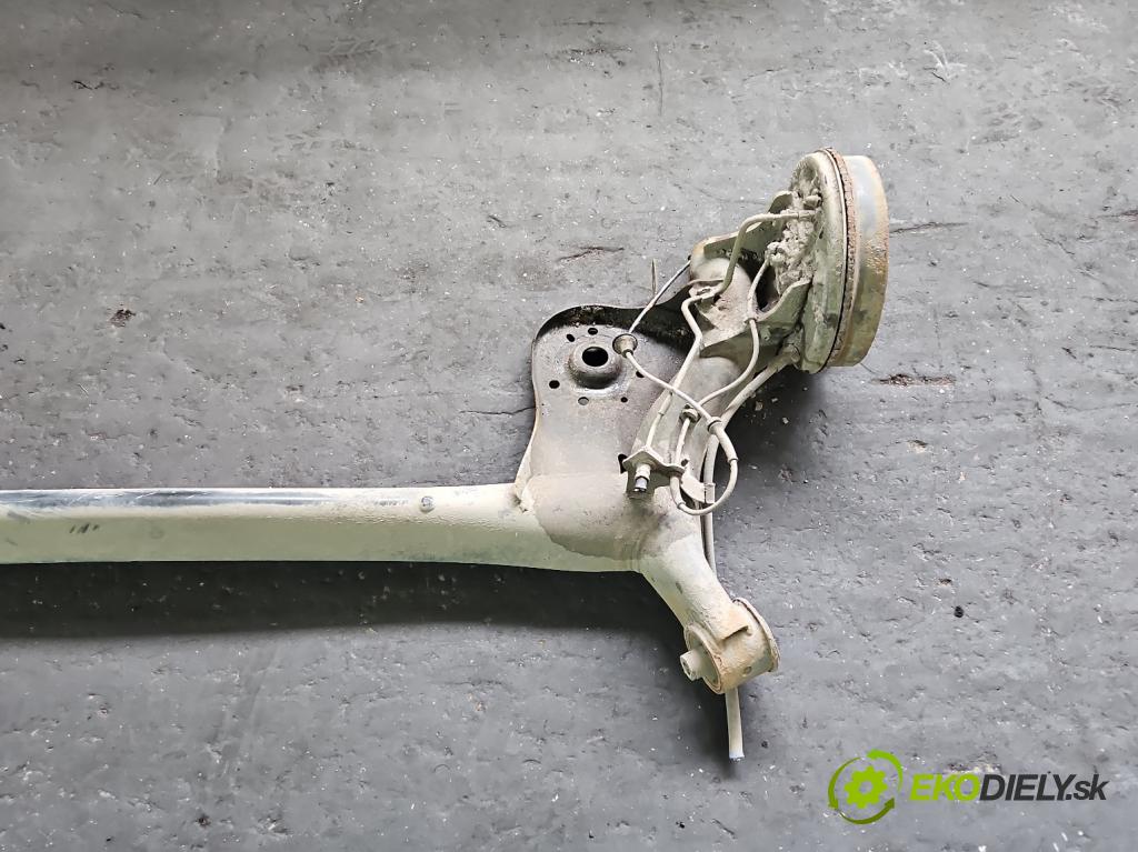 Toyota Aygo II 2014-2022 1.0 vvti 69KM manual 51 kW 998 cm3 5- zadní výztuha  (Výztuhy zadní)