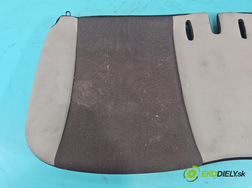 Toyota Aygo II 2014-2022 1.0 vvti 69KM manual 51 kW 998 cm3 5- Pohovka: zadné (Sedadlo)