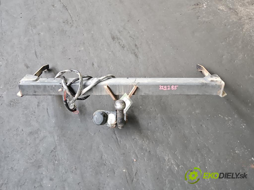 Toyota Avensis II T25 2003-2008 1.8 16V 129 HP manual 95 kW 1794 cm3 5- Hák: vlečení:  (Ťažné zariadenie)