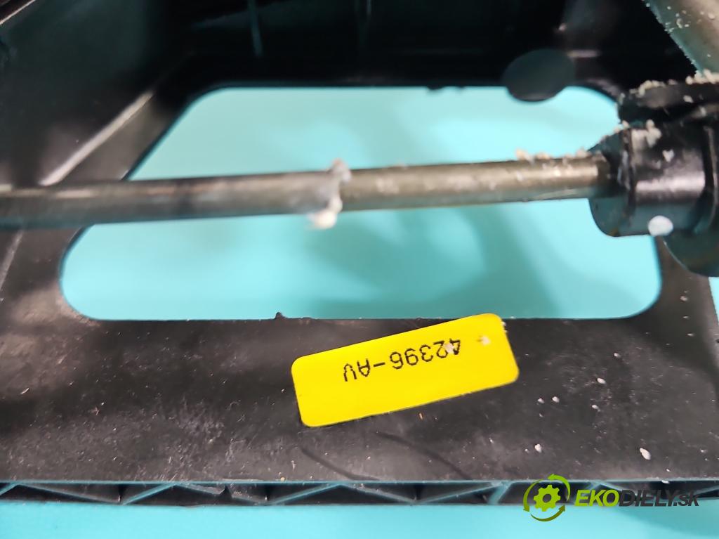 Toyota Avensis II T25 2003-2008 1.8 16V 129 HP manual 95 kW 1794 cm3 5- Páka: Změny: stupeň,rýchlosť  (Rýchlostná páka (kulisa))