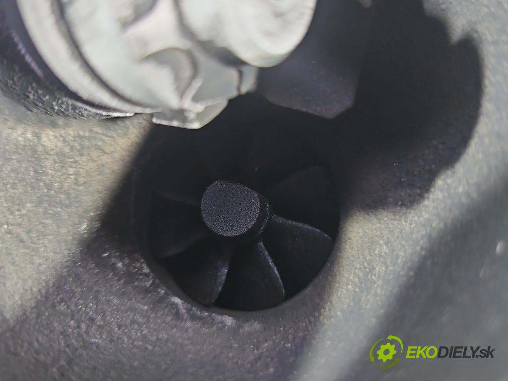 Skoda Fabia III 2014- 2021 1.0 TSI 95 hp manual 70 kW 999 cm3 5- Turbodmychadlo 04C145702Q (Kompletní turbodmychadlo)