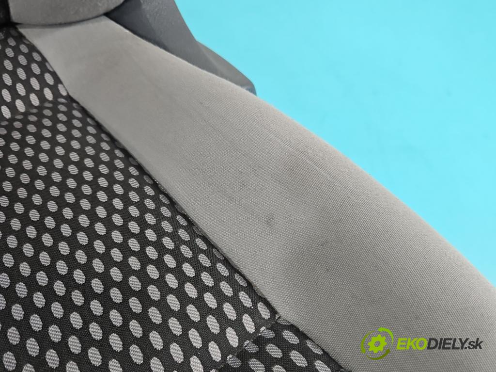 Vw Tiguan I 2007-2016 1.4 TSI 150 HP manual 110 kW 1390 cm3 5- Sedačka ľavý  (Sedadlo)