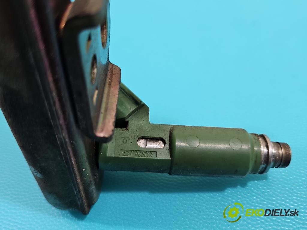 Toyota Avensis II T25 2003-2008 1.8 16V 129 HP manual 95 kW 1794 cm3 5- vstrek 23250-22040 (Vstrekovač paliva)