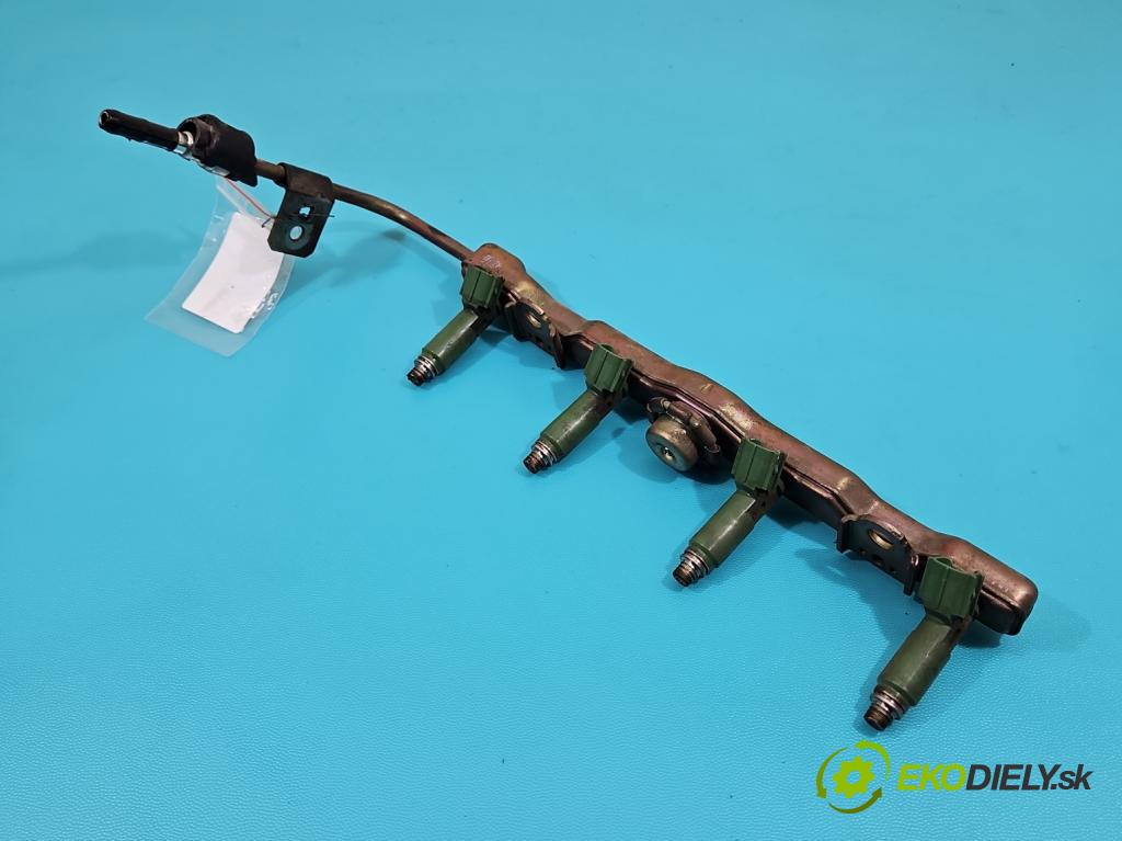 Toyota Avensis II T25 2003-2008 1.8 16V 129 HP manual 95 kW 1794 cm3 5- vstrek 23250-22040 (Vstrekovač paliva)