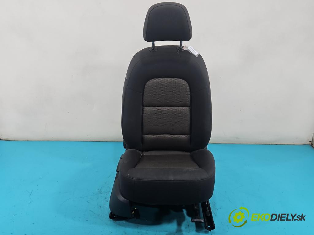 Audi Q3 2011-2018 2.0 tdi 177 HP automatic 130 kW 1968 cm3 5- Sedačka pravý  (Sedadlo)