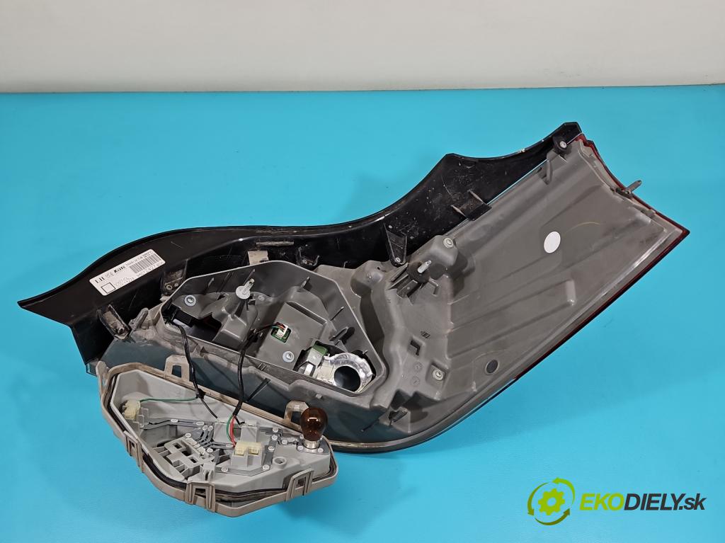 Peugeot 508 I 2010-2018 2.0 hdi 163 hp manual 120 kW 1997 cm3 5- světlo zadní levé 9807242780A (Klika dveří ostatní)