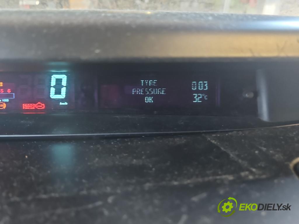 Renault Espace IV 2003-2014 1.9 dci 120 HP manual 88 kW 1870 cm3 5- prístrojovka/ budíky P8200288816 (Prístrojová doska)