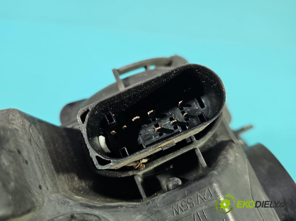 Ford Focus Mk3 2010-2018 2.0 tdci 116 hp automatic 85 kW 1997 cm3 5- světlo pravý BM51-13W029 (Pravé přední světlo)