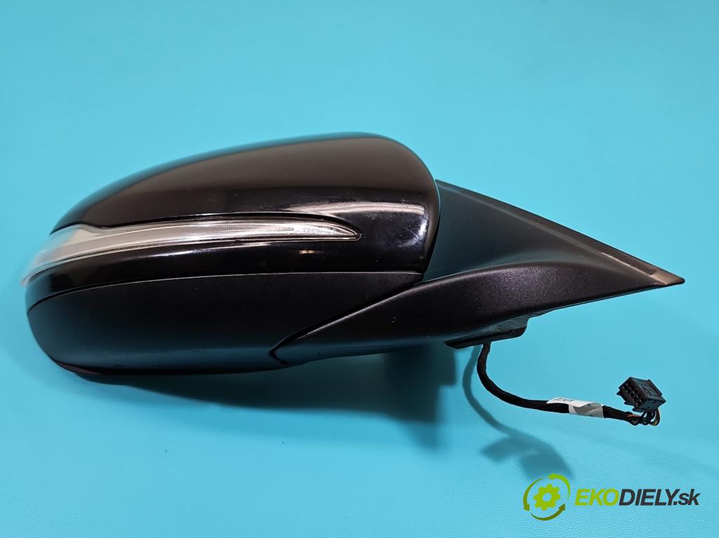 Mercedes C W205 2014–2021 2.0 16V 184 hp automatic 135 kW 1991 cm3 4- zpětné zrcátko pravé A2058100216 (Klika dveří ostatní)