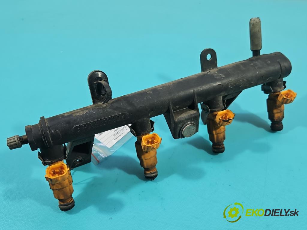 Peugeot 207 1.4 8V 73 HP manual 54 kW 1360 cm3 5- vstrek 0280156427 (Vstrekovač paliva)